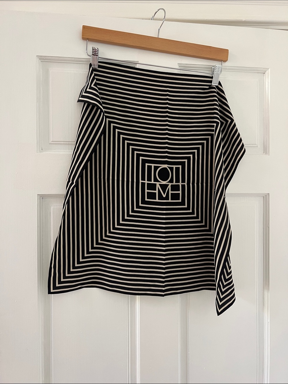 Toteme Scarf
